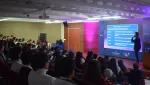 Estudiante en evento Colombia 4.0